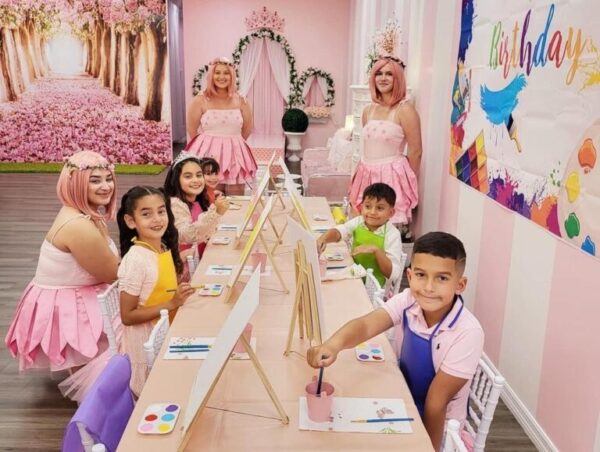 Art-paint-Party-at-Little-Princess-Spa